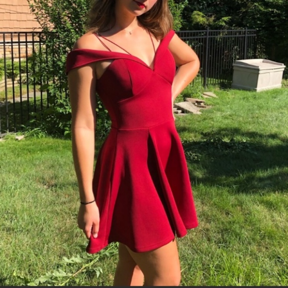 Short red sweetheart homecoming dress